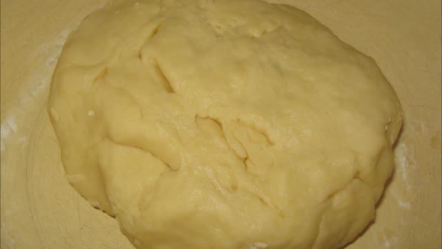 Тесто на сметане для пирога смотреть онлайн