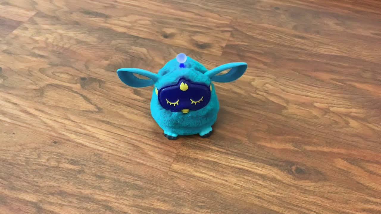 Кошка и Фёрби