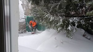 Нас заваливает снегом ! Мощнейший снегопад