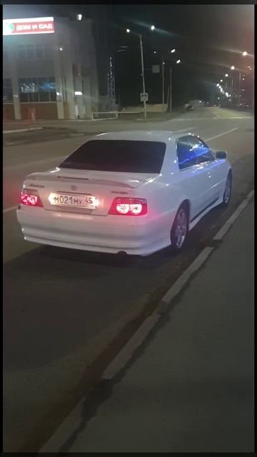 Toyota Chaser 100. Toyota Sprinter E80