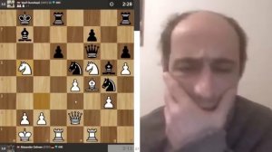 Жертвую слона Гроссмейстеру 3000.  Осталось добить его и не перемудрить