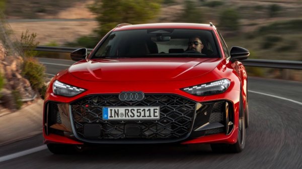 Премьера новой Audi RS5
