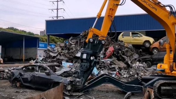 MHA Russia: Гидроножницы MHA CC-20 для разборки автомобилей