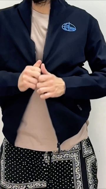 Замедленно — чтобы почувствовать.
Быстро — чтобы решить.
И снова  замедленно — чтобы вы не усомнилис