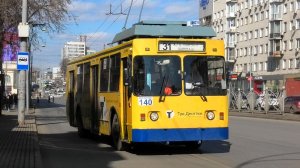 Троллейбус Екатеринбурга ЗиУ-682 КР Иваново №140 маршрут 31 на остановке "Проспект Ленина"