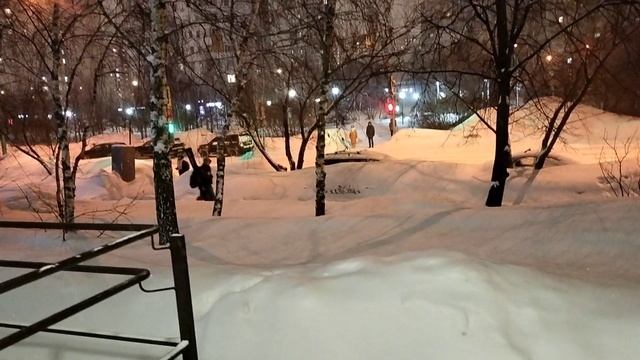 Снег летит и летит,метёт и метёт😱🎉 смотреть онлайн