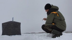 Рыбалка в Палатке с Дровяной печью! Что то пошло не так...