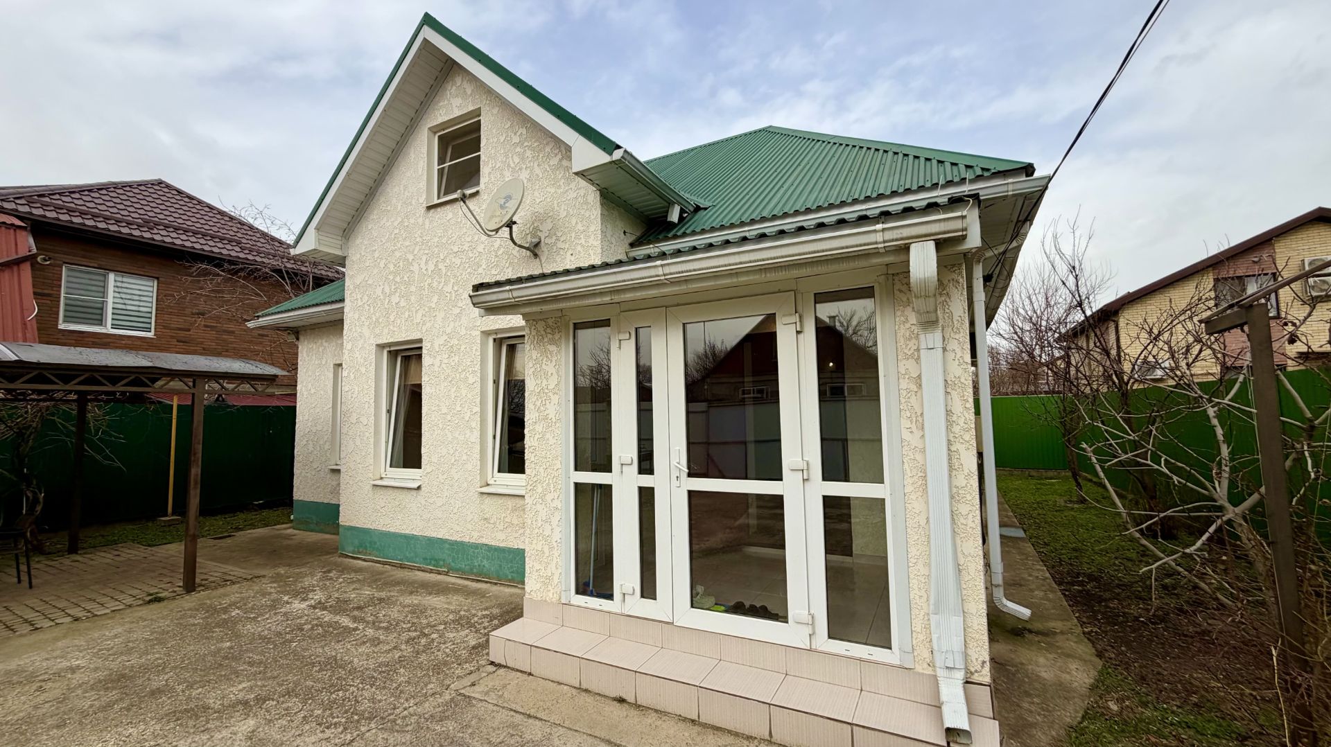 Дом с ремонтом и ГАЗОМ в Краснодаре! смотреть онлайн