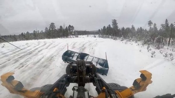 Вспашка разворота для лесовоза