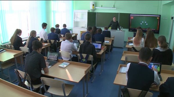 Глава Башкортостана Радий Хабиров призвал честно обсуждать проблемы с поведением школьников