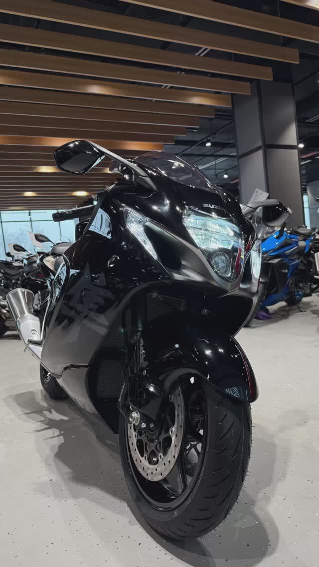 Suzuki GSX1300R Hayabusa (2025) VIN: EJ11A-105107 смотреть онлайн