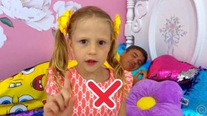 Настя учится делать новую комнату для папы. Полезная и