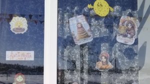 Оформление окон к Масленице и 23 Февраля