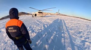 Дневные и ночные спуски отработали спасатели и авиаторы МЧС России на Камчатке