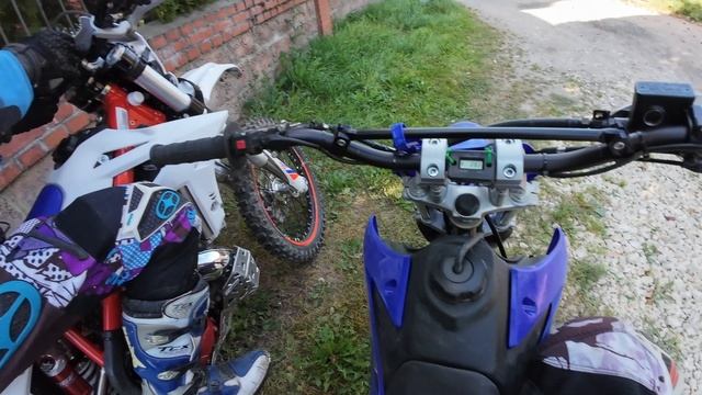 Покатушка на Beta Xtrainer 300 и Yamaha TT-R 125 LWE смотреть онлайн