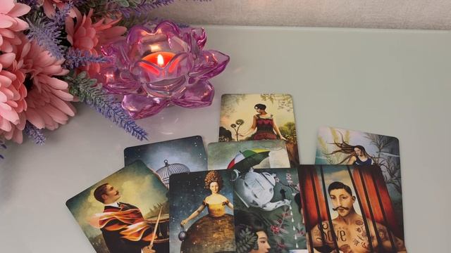 Что он думает о тебе сейчас 😍🍓💐Таро смотреть онлайн