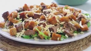 Вкуснейший салат с нежной куриной печенью! Простой,Оригинальный лёгкий Салат