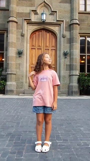 Храм Архангела Михаила и Воронцовский парк