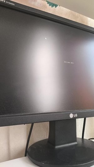 ПЖ зайдите кто-нибудь на Стрим 
minecraft снимаю моды