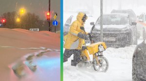 Под сугробами не видно дорожных знаков, снежные заносы парализовали движение в Москве