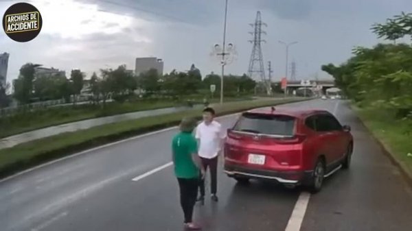 80 Истерик за рулем и Шокирующих аварий – Мгновенная Карма  Идиоты за Рулем