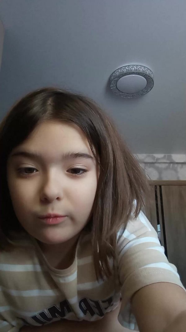 Стрим с мирой на 11 подписчиков? вы лучшие🥳🥳🥳