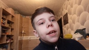 придумал себе вопросы и ответил на них 😂 вопросы от Азарника