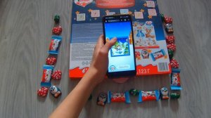 Обзор на новогодний календарь Kinder окошки со сладостями внутри, подарочный набор Kinder календарь