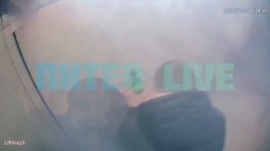 В Мурино два молодых человека устроили фейерверк прямо в лифте.