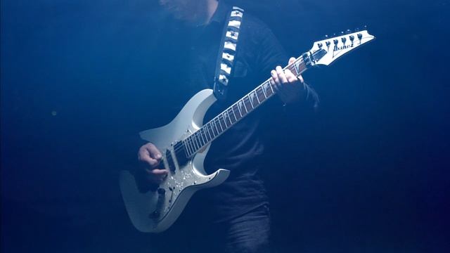 Не от мира сего смотреть онлайн