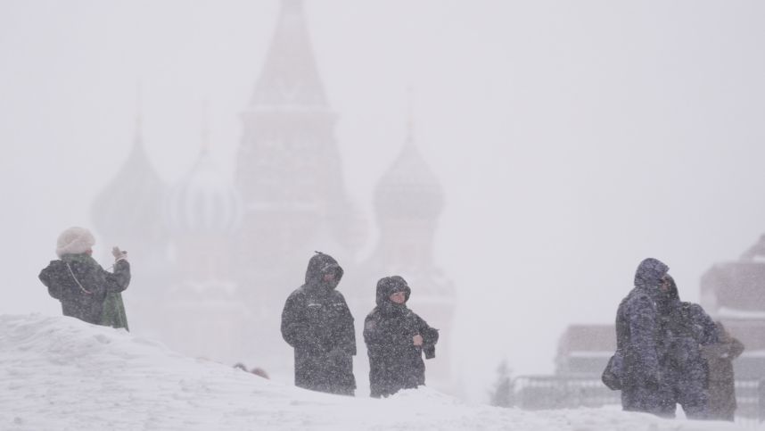Без ЧП не обошлось: циклон «Валли» принес рекордные осадки в Центральную Россию смотреть онлайн