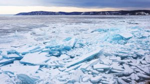 Один из туристов смог выбраться из затонувшей на Байкале "буханки"