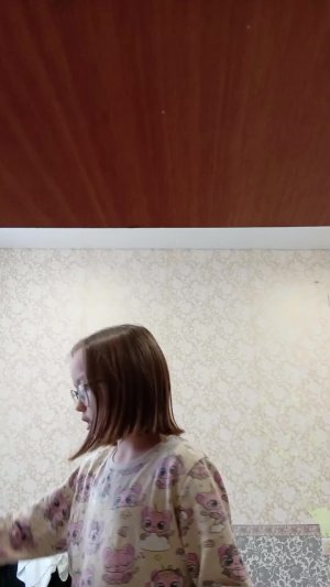 Я ВЕРНУЛАСЬ СПУСТЯ ГОД (МНЕ 10 ЛЕТ)