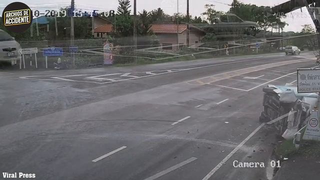 75 Истерик за рулем и Шокирующих аварий – Мгновенная Карма _ Идиоты за Рулем