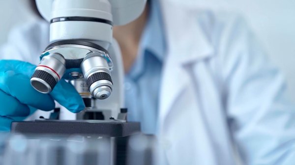 Импорт лекарства от эпилепсии полностью заместили в Беларуси, оно вдвое дешевле зарубежного аналога