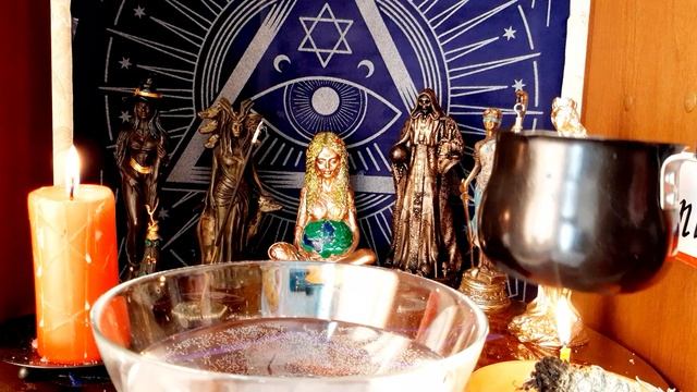 ДЕНЬГИ, ДЕНЕЖКИ! смотреть онлайн