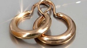 Золотые серьги: Искусство, Которое Украшает Вашу Индивидуальность