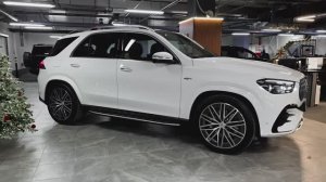 Mercedes GLE 2026 - Интерьер и Экстерьер