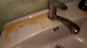 Очень хорошее средство от ржавчины и вместо WD - 40