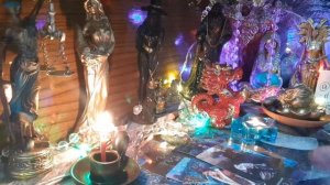 МОЛНИЕЙ МАСТЕР ВРАГОВ БОМБАНУЛ! ДЪЯВОЛ ПРИШЁЛ И ВСЮ ПОРЧУ ВЕРНУЛ!