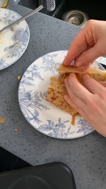 Держите пару идей для сытного завтрака 🥞☕️