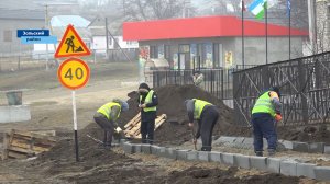 Уже начался и капитальный ремонт центральной сельской улицы в Кичмалке