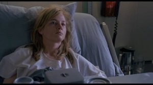 Анабелла Шиорра в триллере "Рука, качающая колыбель"