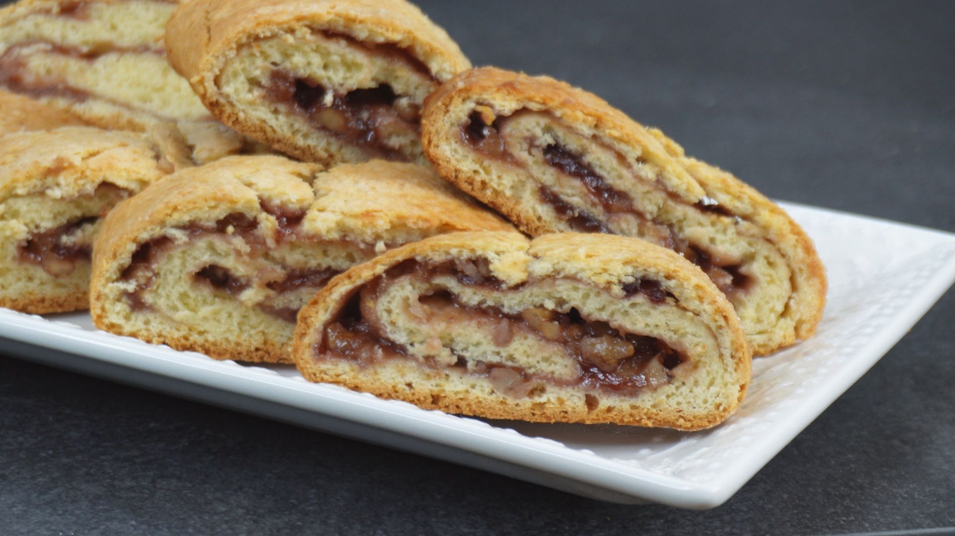 Пеку этот песочный рулет, пока закипает чайник: как же это вкусно и быстро! смотреть онлайн