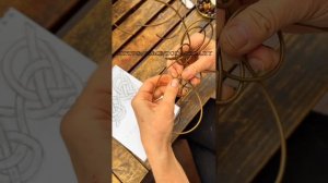 Мастер-класс "Узел «Бабочка 2.0» ротангом"