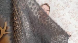 Ажурные пуховые аксессуары в белом и сером цвете на подарки к 8 марта!