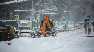 Москва утопает в сугробах после циклона «Валли». Снегопады надвигаются на Санкт-Петербург