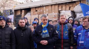 Новый конвой с грузом для российских военных отправила партия ЛДПР.