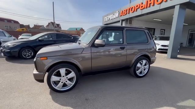 Lada (ВАЗ) 2121 (4x4) '2017 XTA212140J2307030 смотреть онлайн