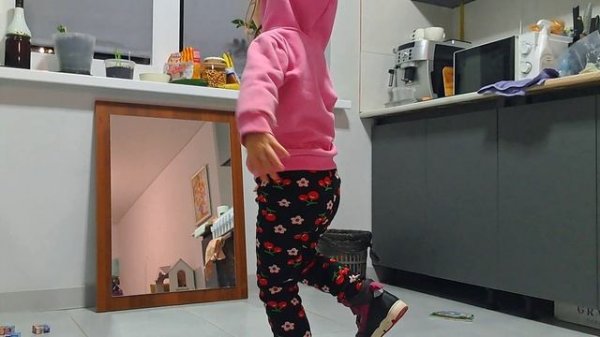 Алиса vs Зеркало | Батл